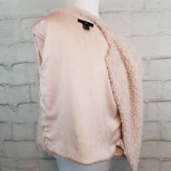 H&M S 2 Blush Pink Open-Front Fuzzy Soft Teddy Bear Jacket - Picture 5 of 9